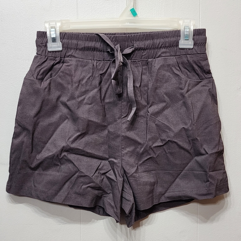 Betsy's Boutique Shop Shorts‎ Small Brown Casual Pull On Elastic Waist C423